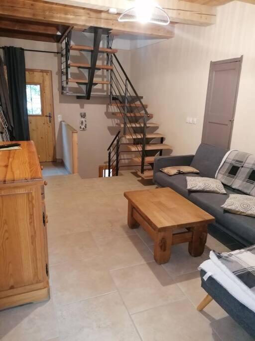 Agreable Maison De Village. Castellane Extérieur photo